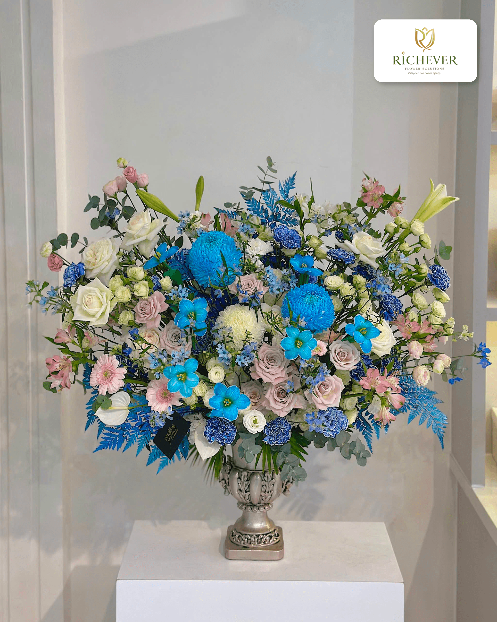 Bó hoa lãng mạn của Richever